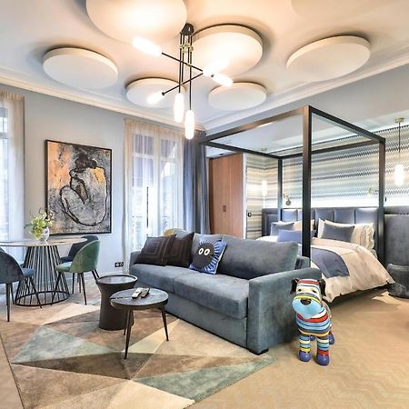 Hotel 33 Marbeuf Paris Luaran gambar