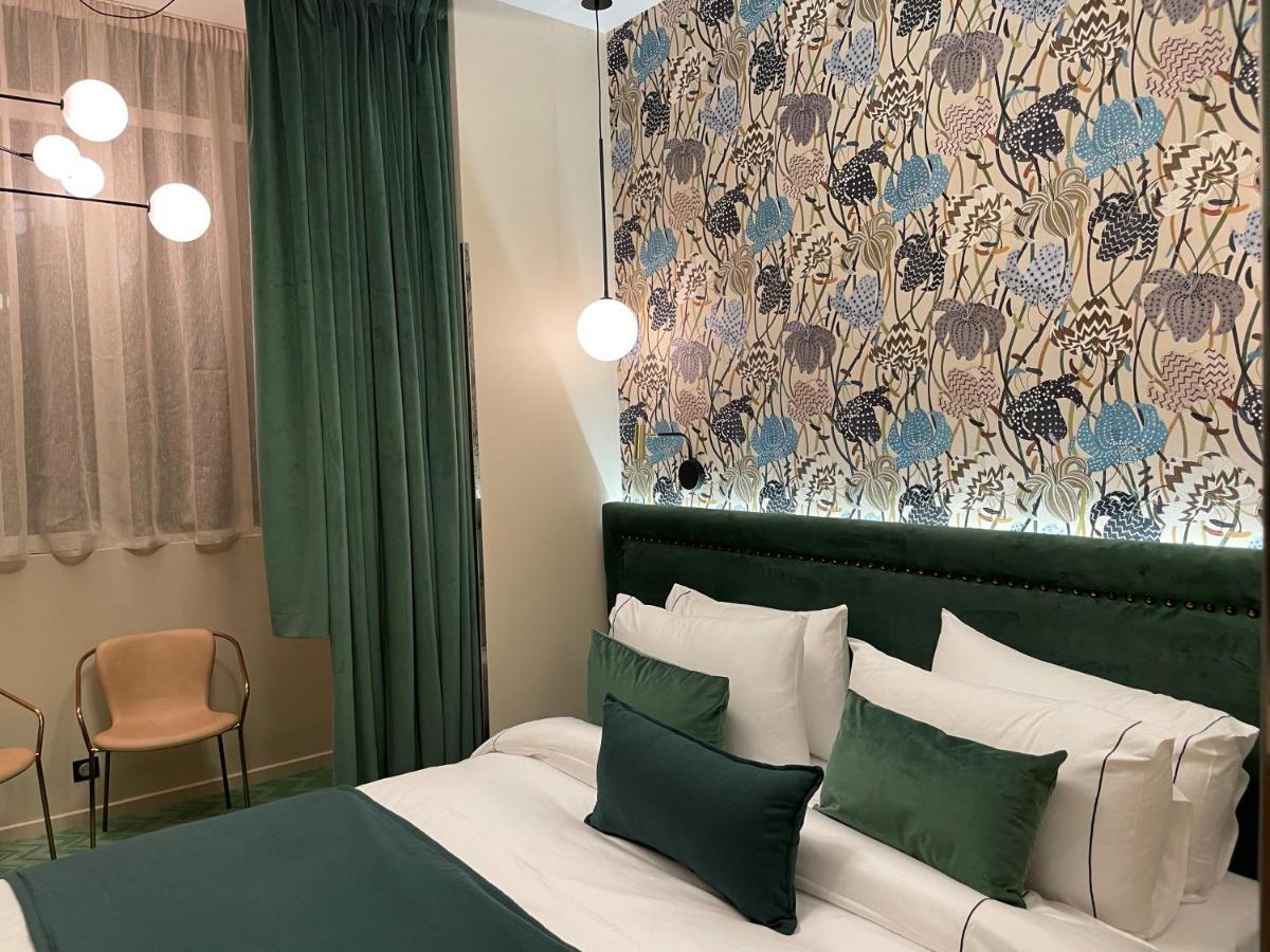 Hotel 33 Marbeuf Paris Luaran gambar