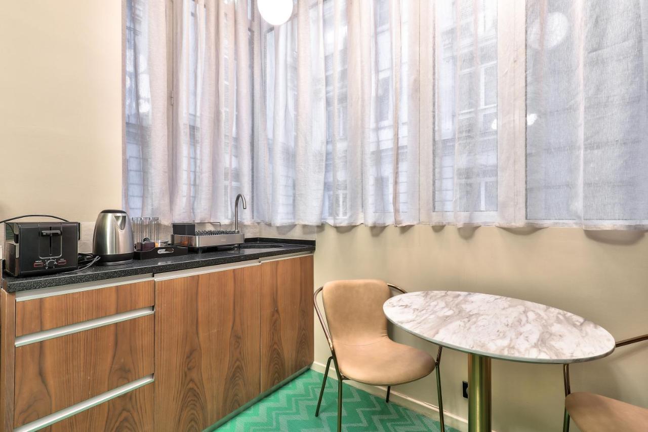 Hotel 33 Marbeuf Paris Luaran gambar