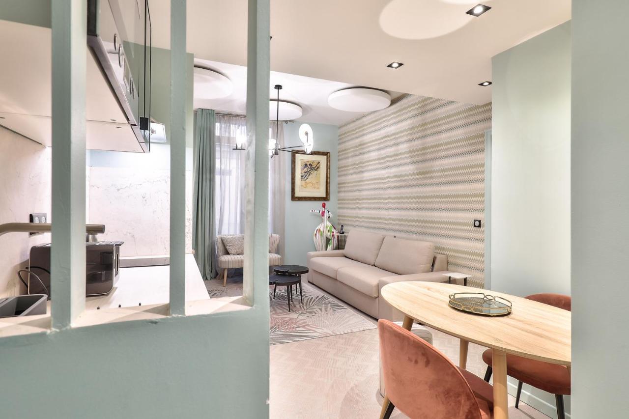 Hotel 33 Marbeuf Paris Luaran gambar