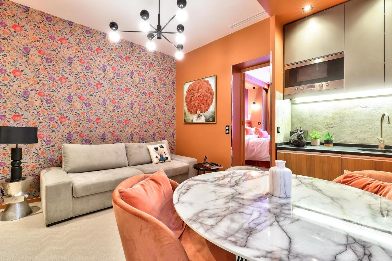 Hotel 33 Marbeuf Paris Luaran gambar