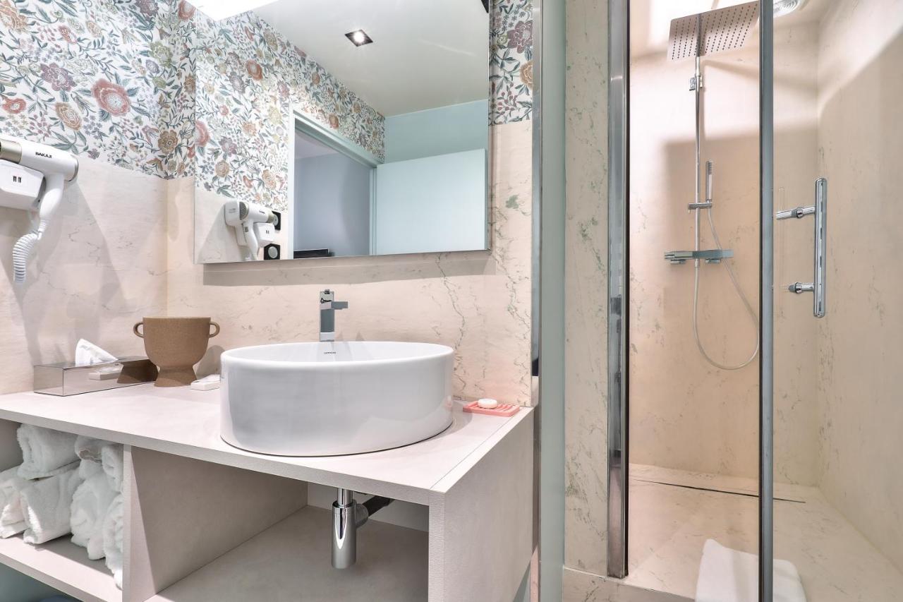 Hotel 33 Marbeuf Paris Luaran gambar