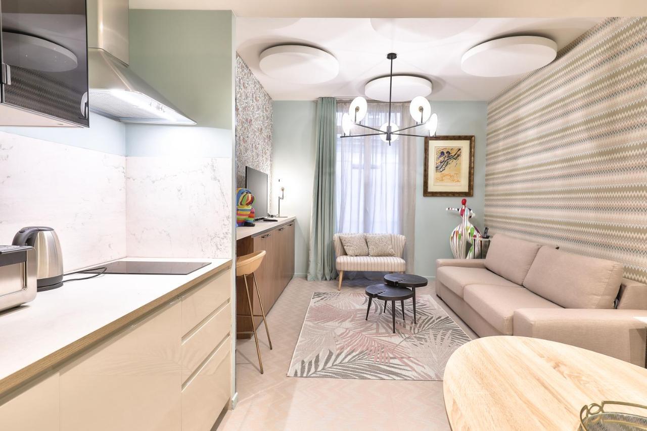 Hotel 33 Marbeuf Paris Luaran gambar